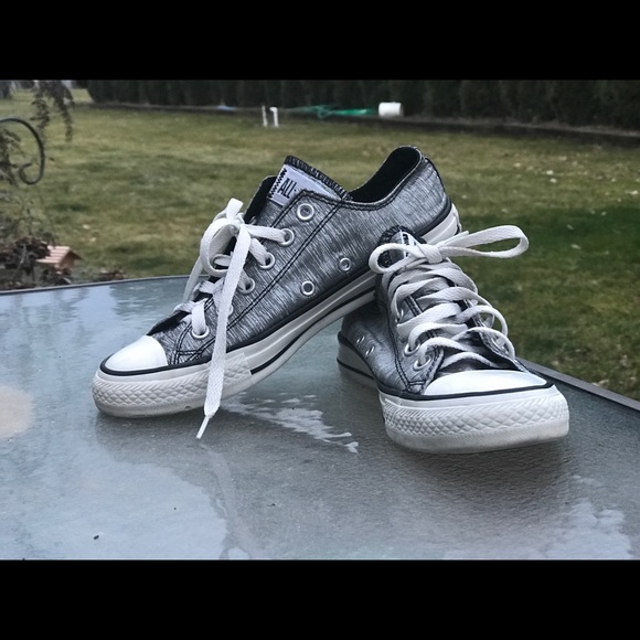 shiny silver converse